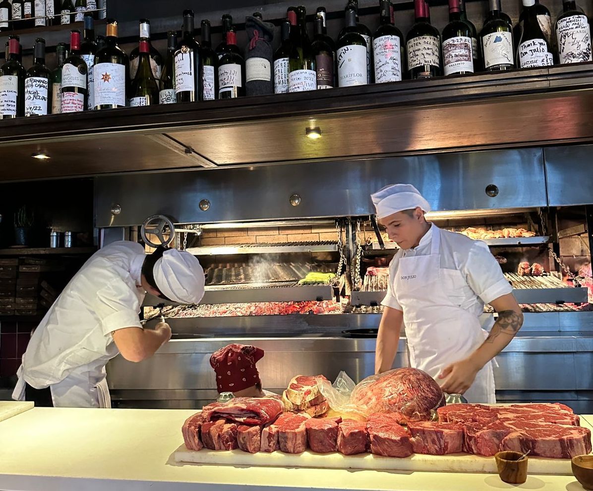 Don Julio, em Buenos Aires, é eleito o melhor restaurante de carnes do mundo