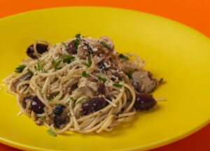 Sabor do Mar: Espaguete com Deliciosas Sardinhas